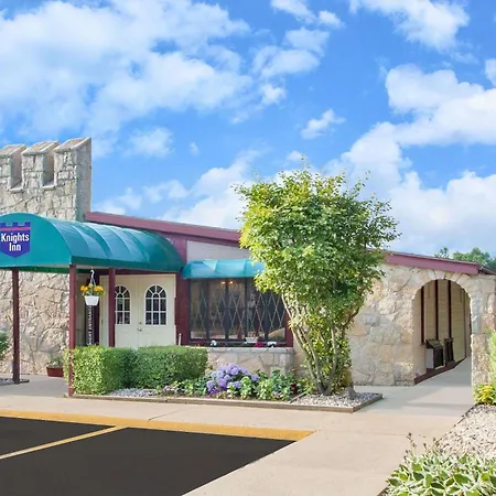 Knights Inn - Battle Creek-3