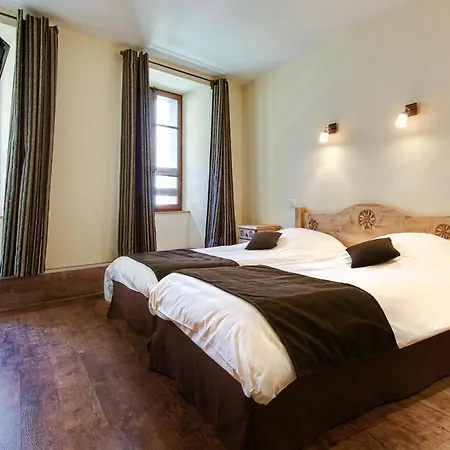 Hotel Du Commerce-2