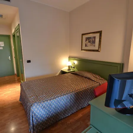 Sun Hotel-3