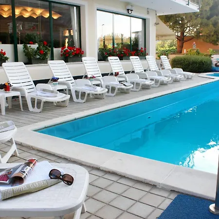 Hotel Garden-3