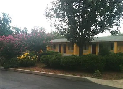 Sunrise Inn Rome-3