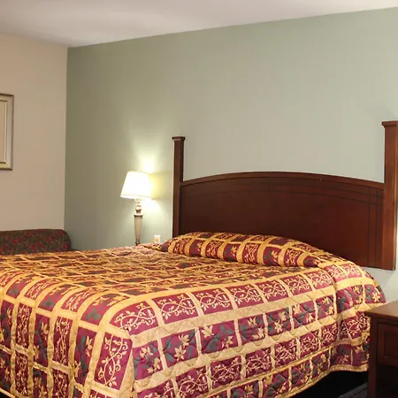 American Inn & Suites-3