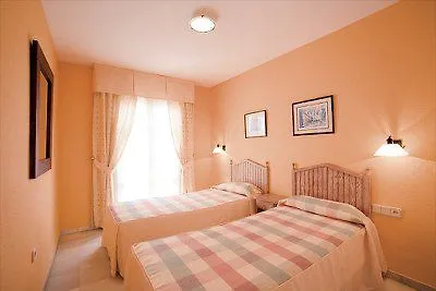 Apartamentos Fenix Beach-3