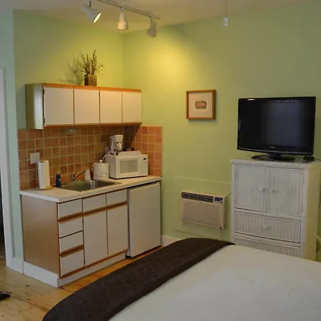 Speakeasy Inn (Adults Only)-2