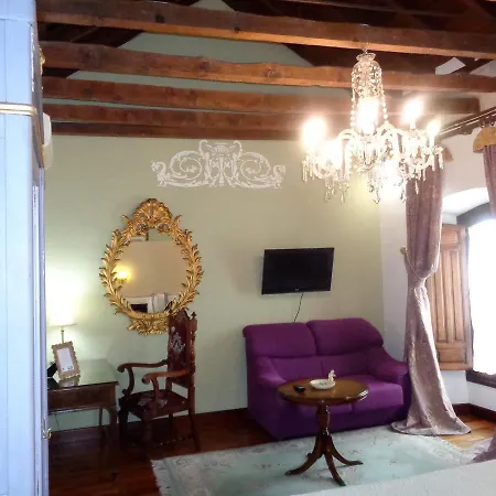 Hotel Boutique Nueve Leyendas-3
