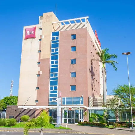 Hotel Ibis Lins-3
