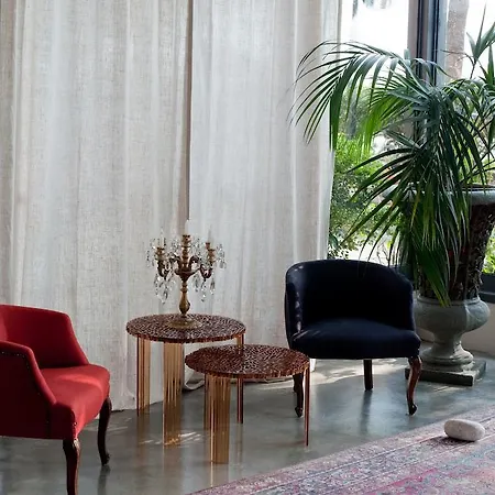 Hotel Italia-2