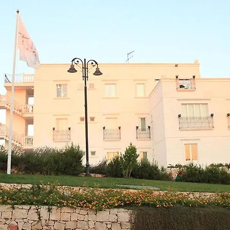 Hotel Madonna Delle Grazie-2