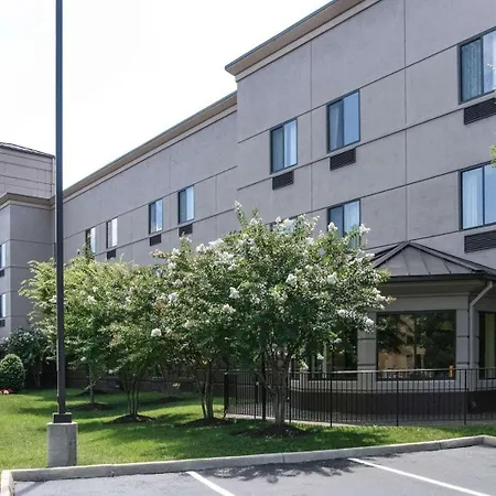 Sleep Inn & Suites Ashland-3