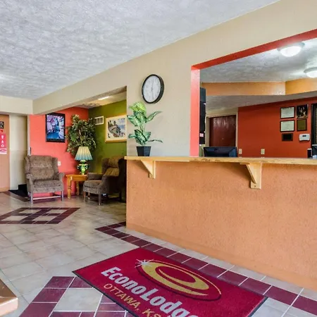 Econo Lodge Ottawa-2