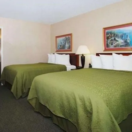 Rodeway Inn Conference Center-2