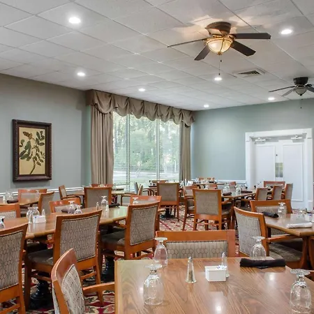 Ramada By Wyndham Shreveport Airport-2