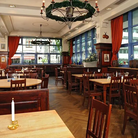 City Hotel Am Gendarmenmarkt-3