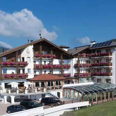 Hotel Alpenfrieden-3