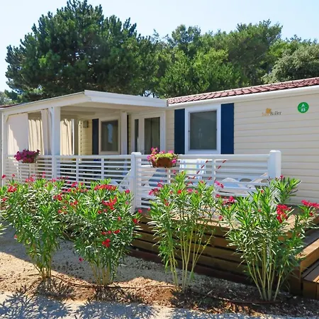 Valamar Camping Jezevac-3