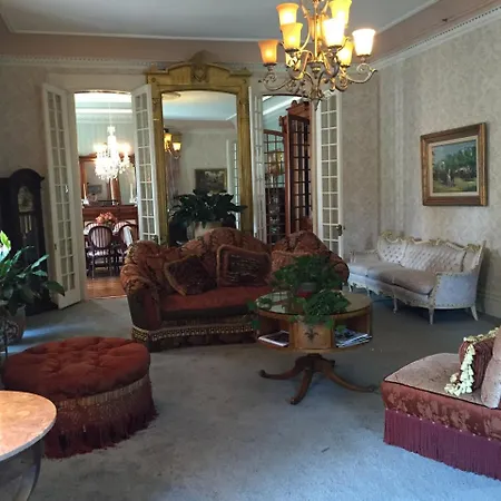 Batcheller Mansion Inn-3