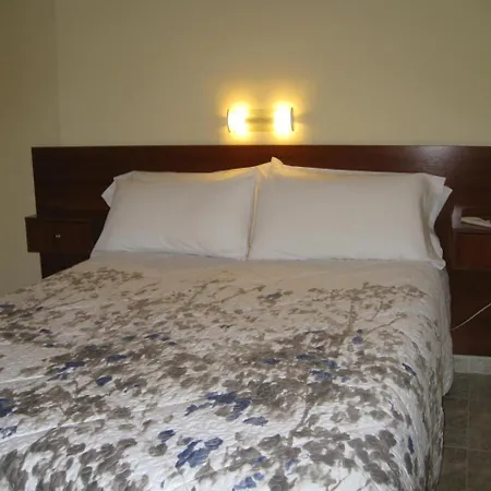 Hostal Roma-3
