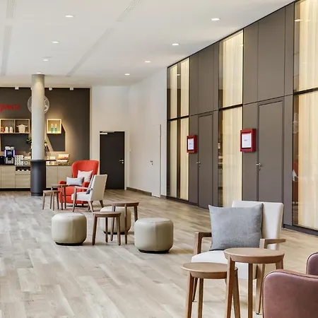 IntercityHotel Frankfurt Hauptbahnhof Süd-3