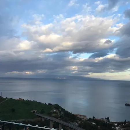 B&B La Terrazza Sul Mare Taormina-2