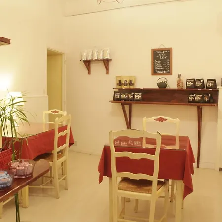 Logis Hotel Saint Clair-3