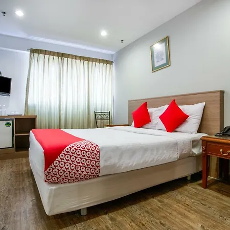 Oyo 106 Beach Hotel-3