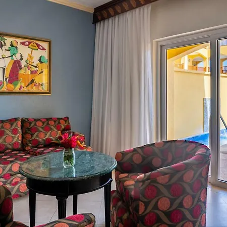Jewel Runaway Bay Beach Resort & Waterpark-2