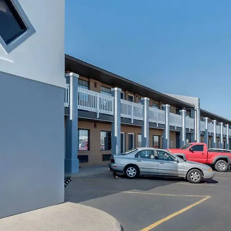 Econo Lodge Lexington Southeast-3