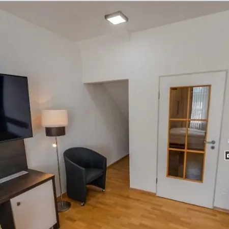 Alpina Home-3