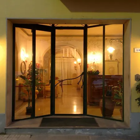 Hotel Moderno-2