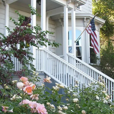 Yosemite Rose Bed And Breakfast-2