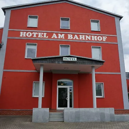 Hotel am Bahnhof-3
