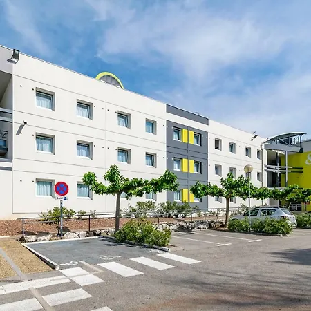 B&B HOTEL Marseille La Valentine-2