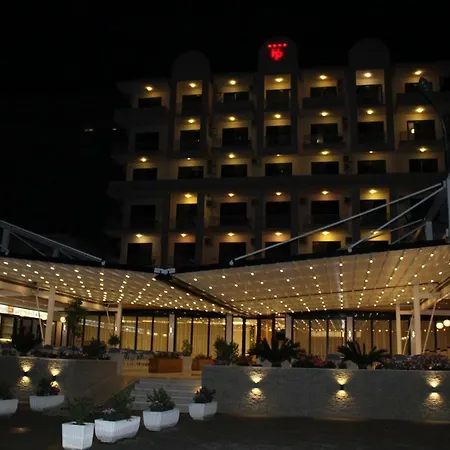 Hotel President-3