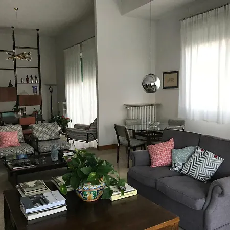 B&B Questa Casa Non E'Un Albergo-3