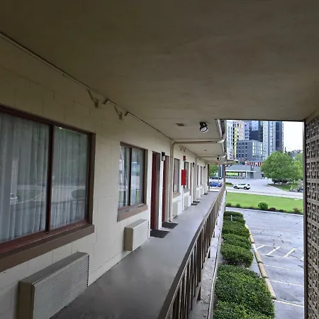 Campus Inn-2
