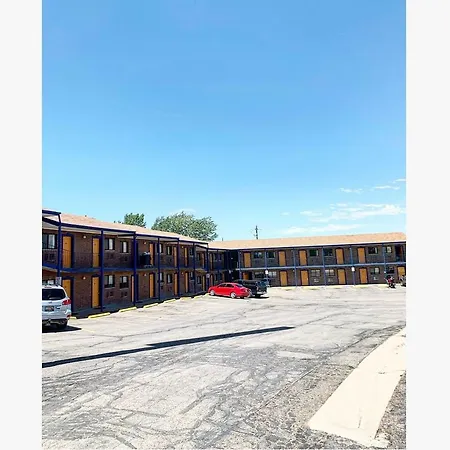 Travelodge By Wyndham Cedar City-3