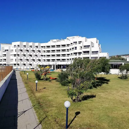 Umh Tarik Hotel-3