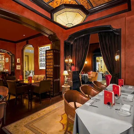 Hotel Plaza Athenee-2