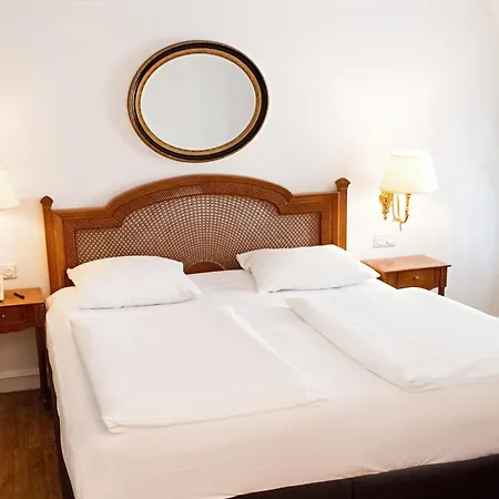 DORMERO Hotel Halle-3