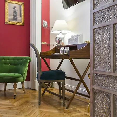 Household Settembrini-2