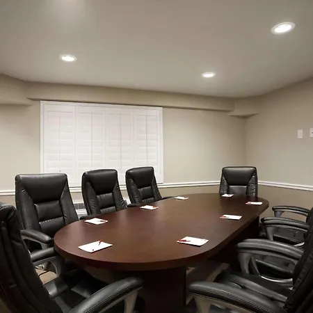 Infinity Inn & Suites-3