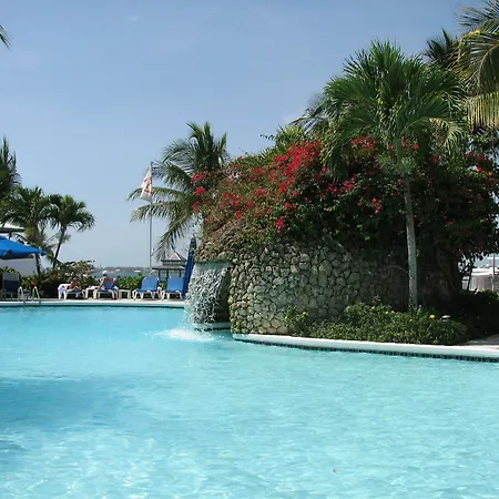 Paradise Harbour Club & Marina-2