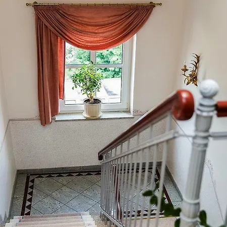 Hotel Burghof-3