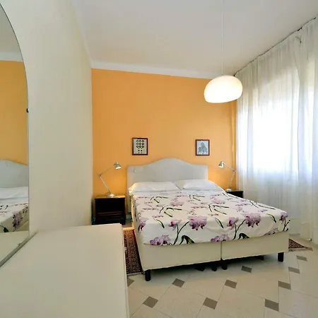 Villa Marina Apartments-3