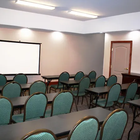 Country Inn & Suites By Radisson, Red Wing, Mn-3