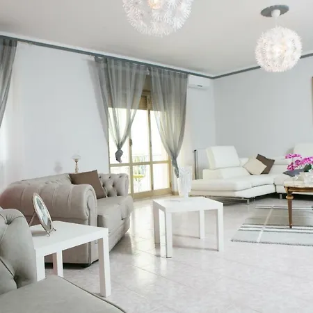 Affitta camere The Queen-3