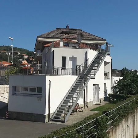 Bed&Breakfast 4U PARCHEGGIO INTERNO-2