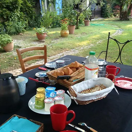 Le Mas des Platanes-2