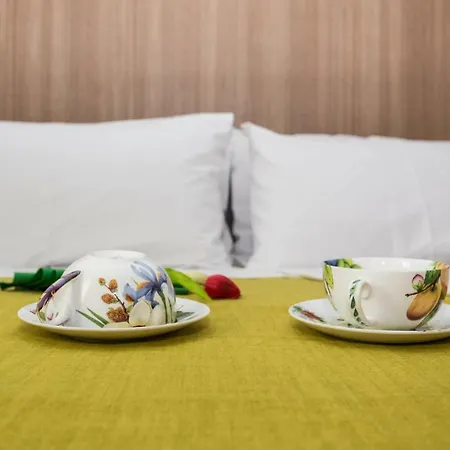 Le Affacciate Bruzie Home Guest House-3