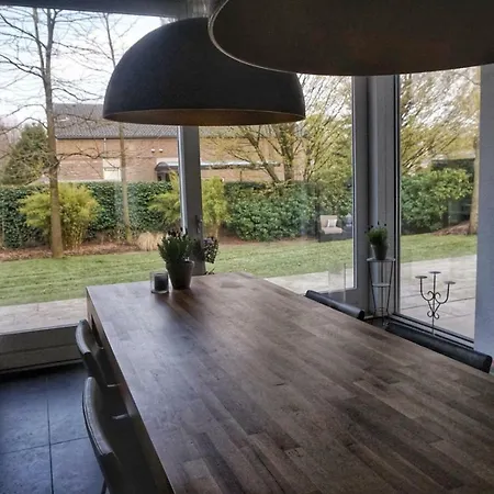 Bed&Wellness Boxtel, luxe kamer met airco en eigen badkamer-2